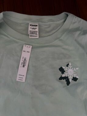 Light Mint Green Snowflake Graphic Tee